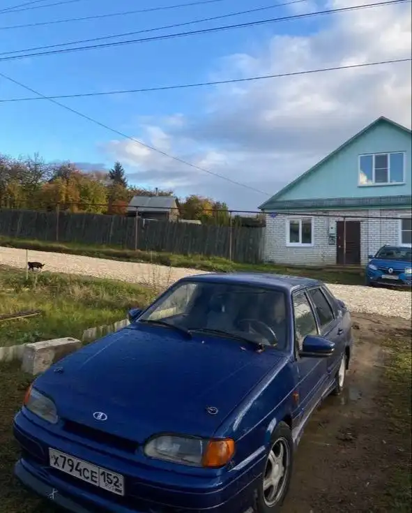 Продажа автомобиля 2005 года с пробегом 200 км