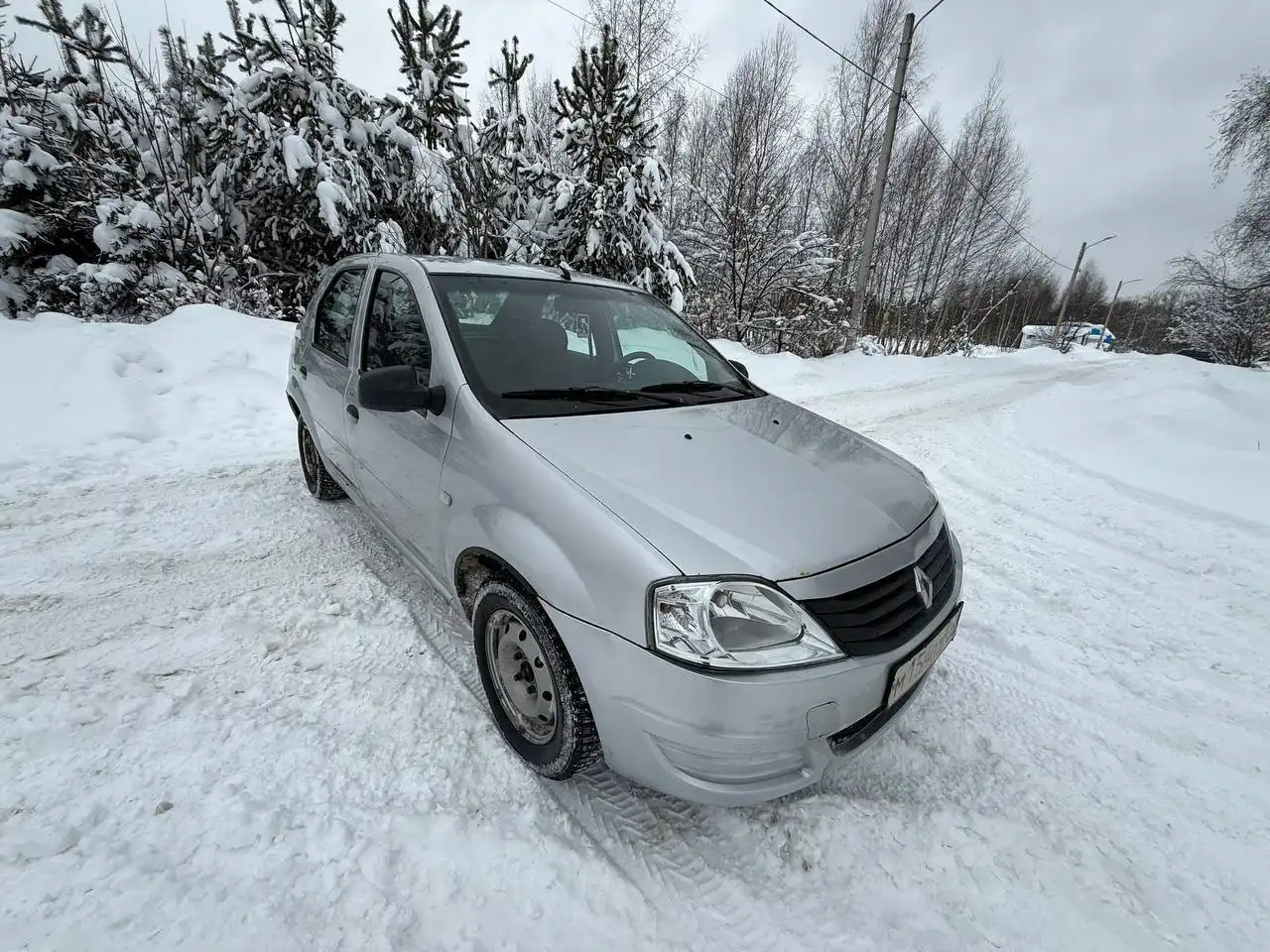 Рено Логан 2013 года, 1.4 механика, с гуром - Легковые автомобили (Авто) в Нижний Новгород