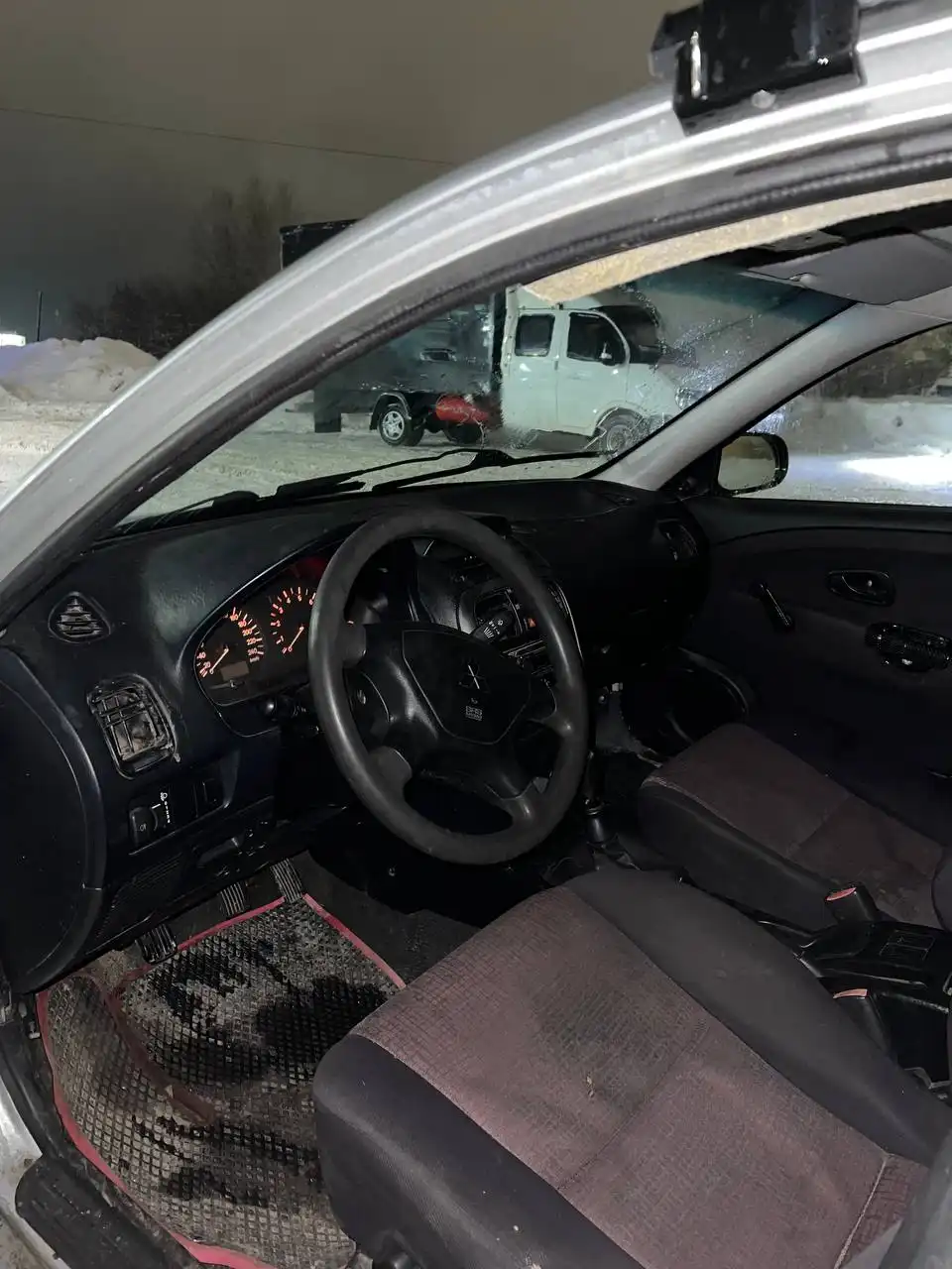 Продажа Mitsubishi Carisma 2001 года - Легковые автомобили (Авто) в Нижний Новгород