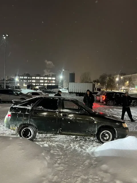 Продажа автомобиля ВАЗ 2112 - Легковые автомобили в Нижний Новгород