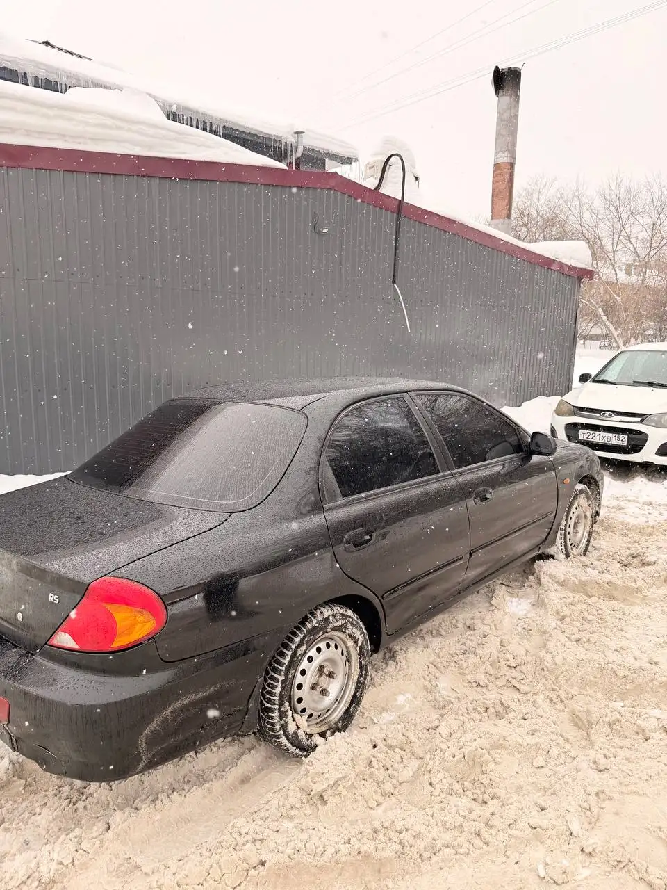 Продажа автомобиля 6 лет, местами шагрень, под полировку - Авто в Нижний Новгород