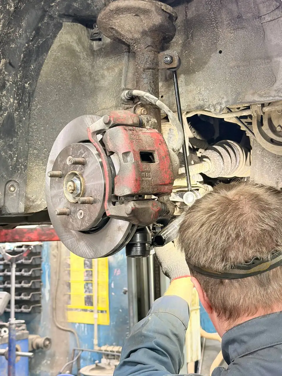 Продажа автомобиля с полным обслуживанием подвески и мотора - Авто в Нижний Новгород