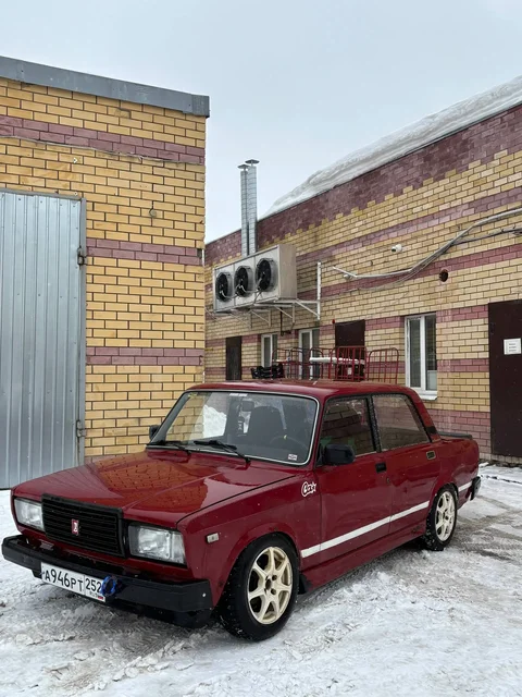 ВАЗ 2107 2006 года с доработками - Двигатели и КПП в Нижний Новгород