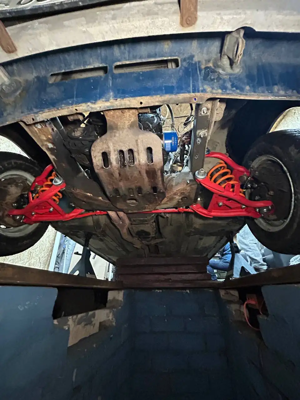 ВАЗ 2105 2002 года выпуска с новой подвеской - Авто в Нижний Новгород