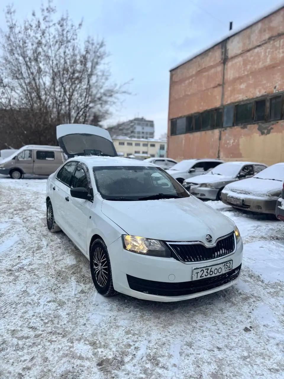 Продажа Skoda Rapid 1.6 MT 2015 года - Легковые автомобили (Авто) в Нижний Новгород