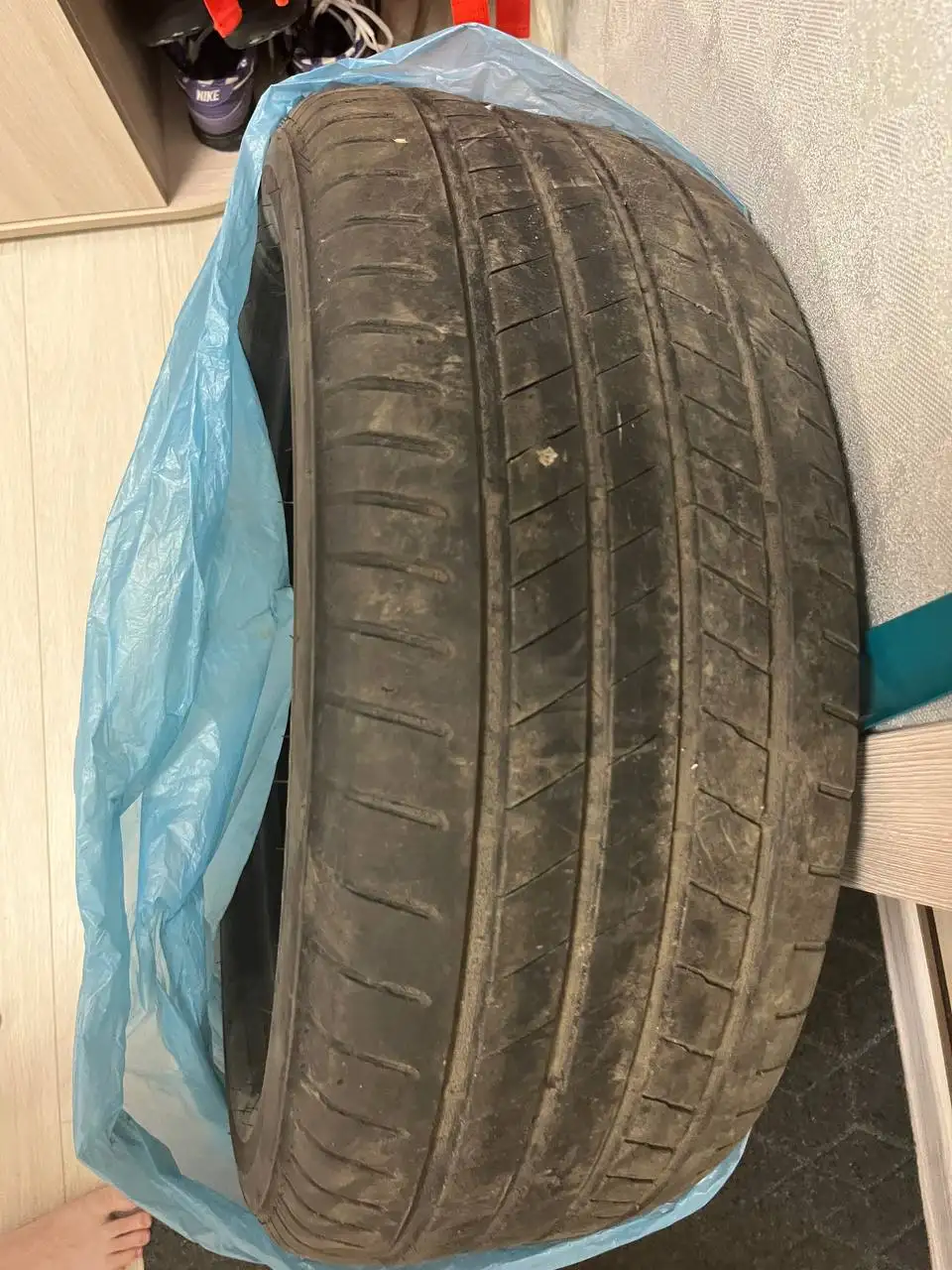 Продам летнюю резину Bridgestone Alenza 001 245/50 R19 - Шины и диски (Запчасти) в Нижний Новгород