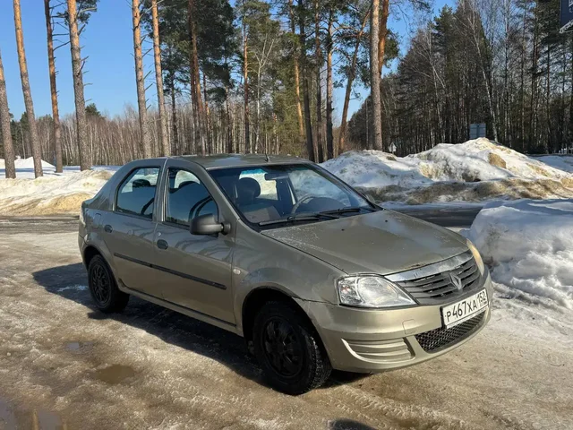 Продам Renault Logan 2011 года - Mercedes-Benz в Нижний Новгород
