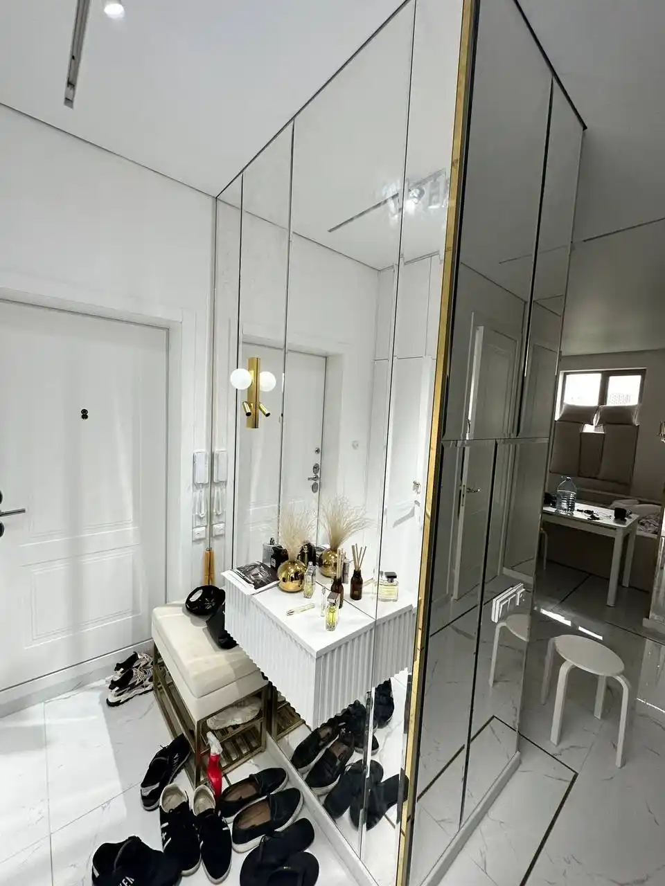 Изделия из стекла для интерьера