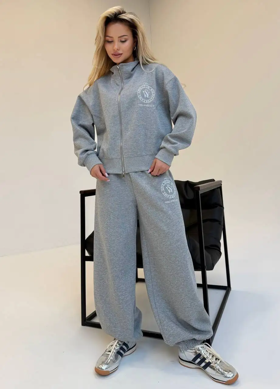 Стильная куртка и спортивный костюм - Верхняя одежда и спортивная одежда (Одежда) в Химки