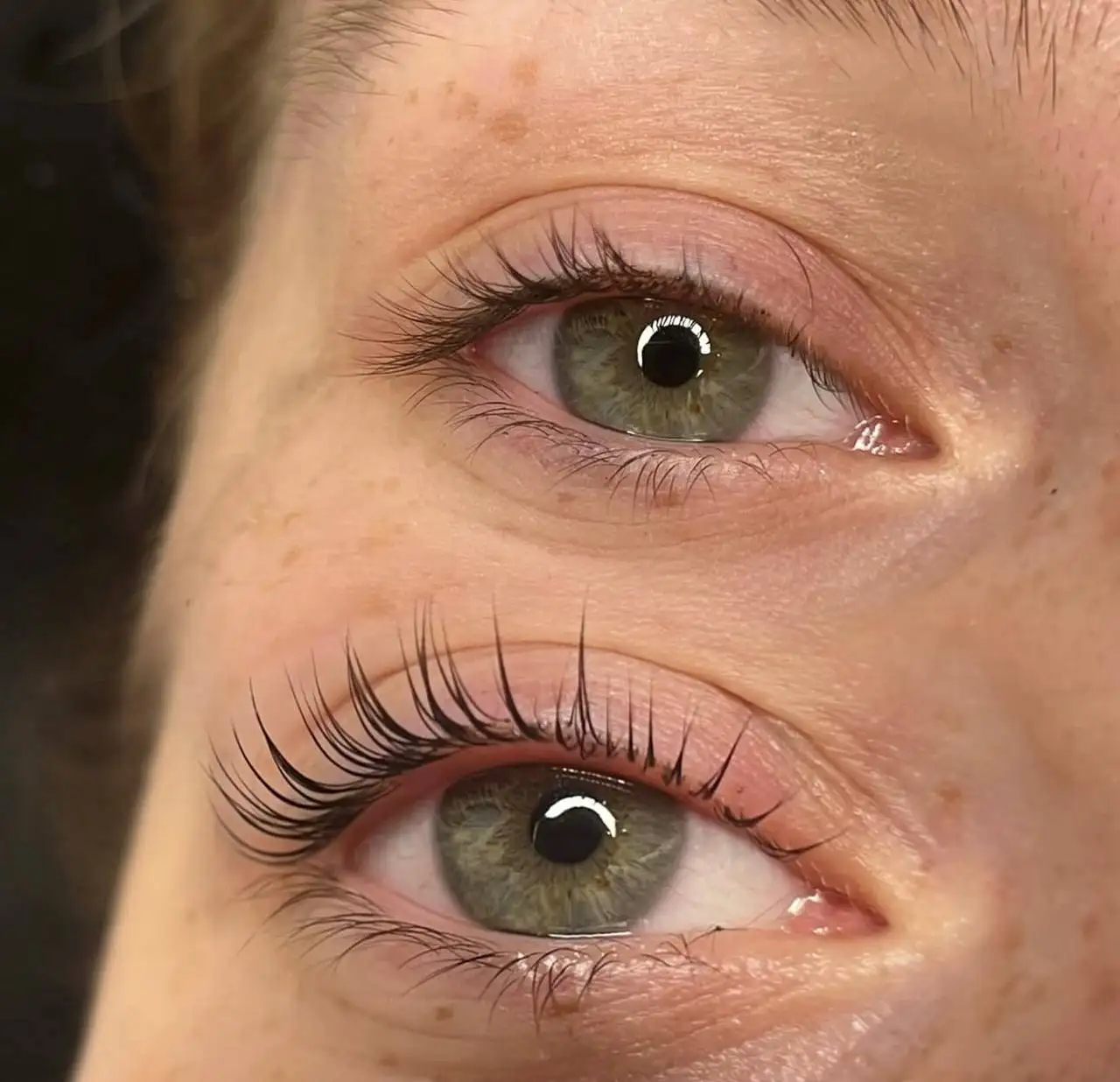 Обучение ламинированию ресниц и оформлению бровей в Химках - Обучение (Услуги) в Химки