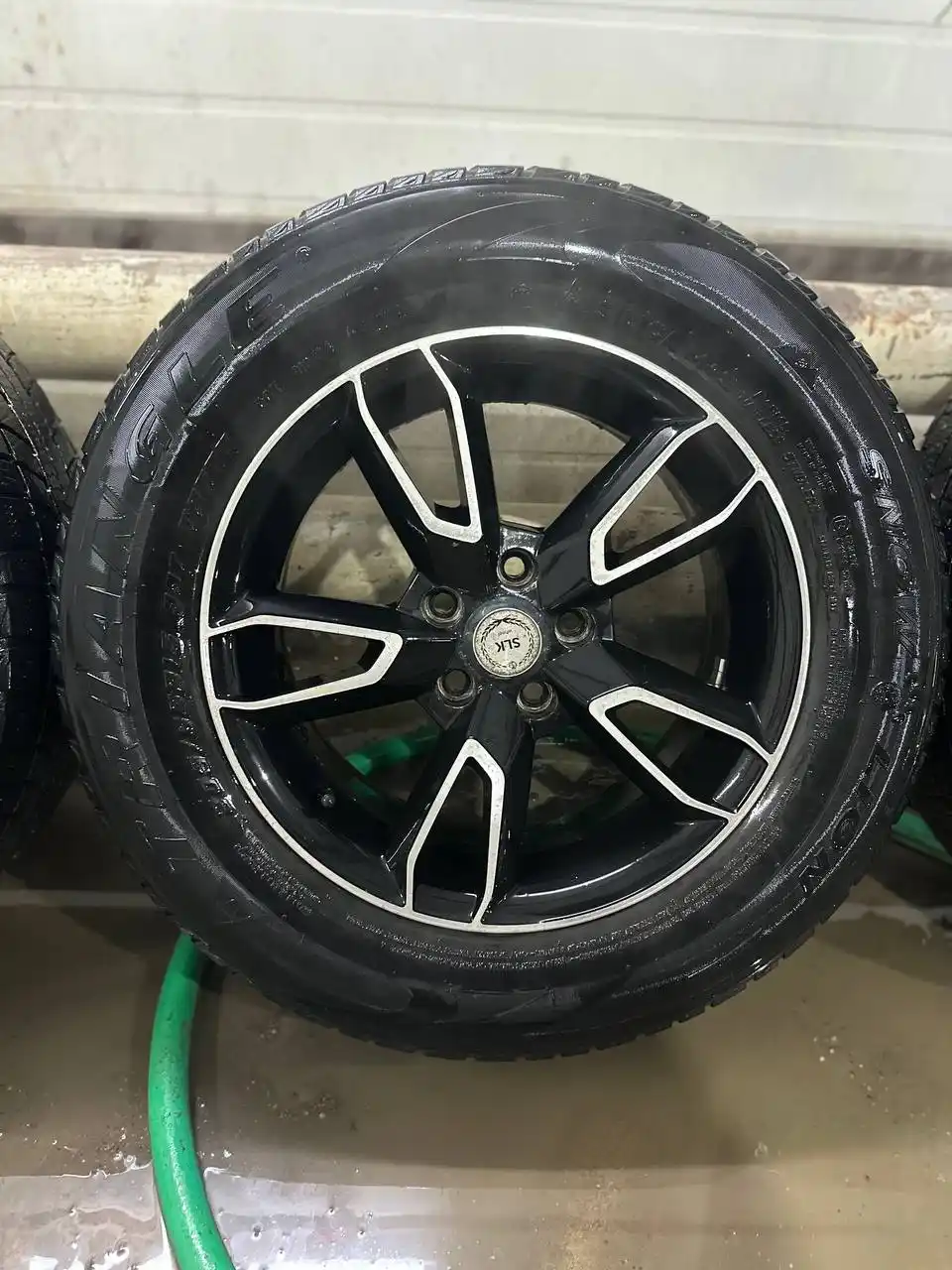 Продам комплект колес R15