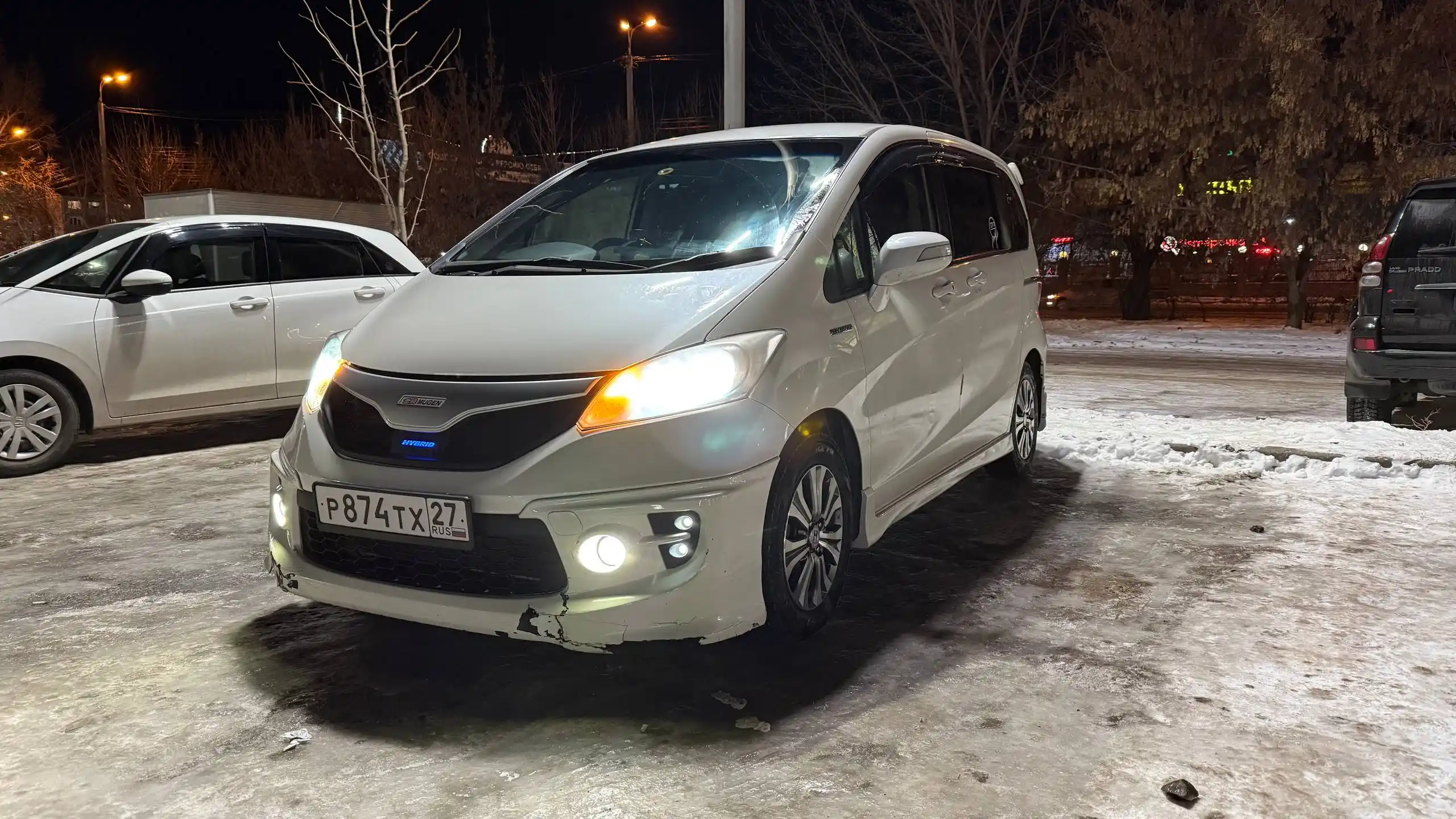 Honda Freed Hybrid 2012