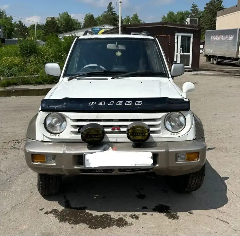 Продам Митсубиси Паджеро Джуниор 97г.