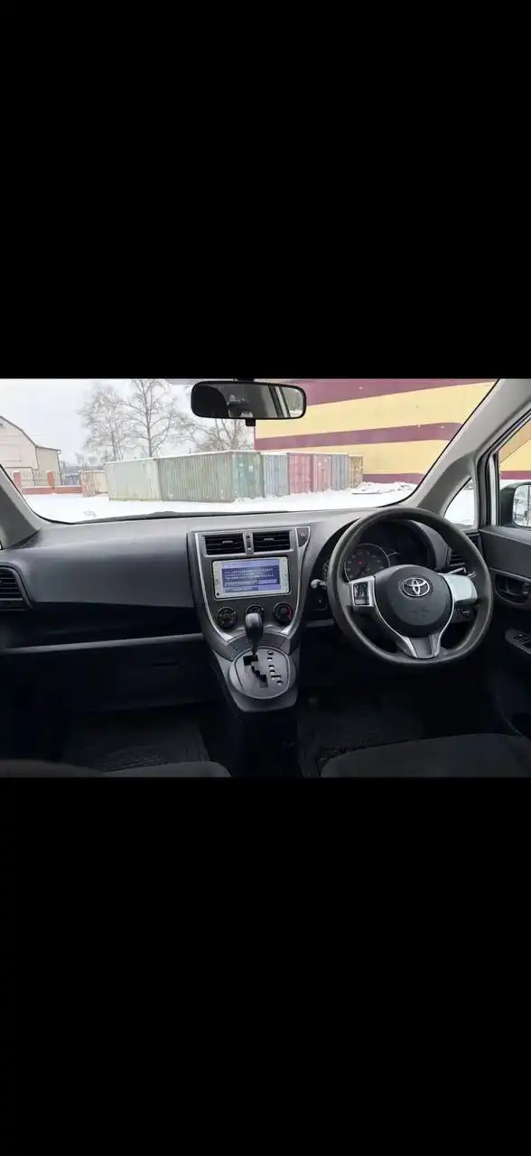 Продажа автомобиля Рактис 2010 года