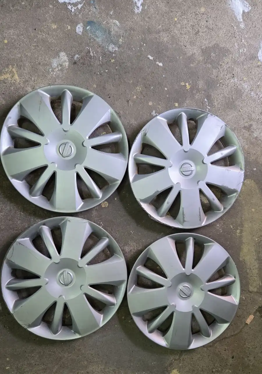 Колпаки Nissan R14