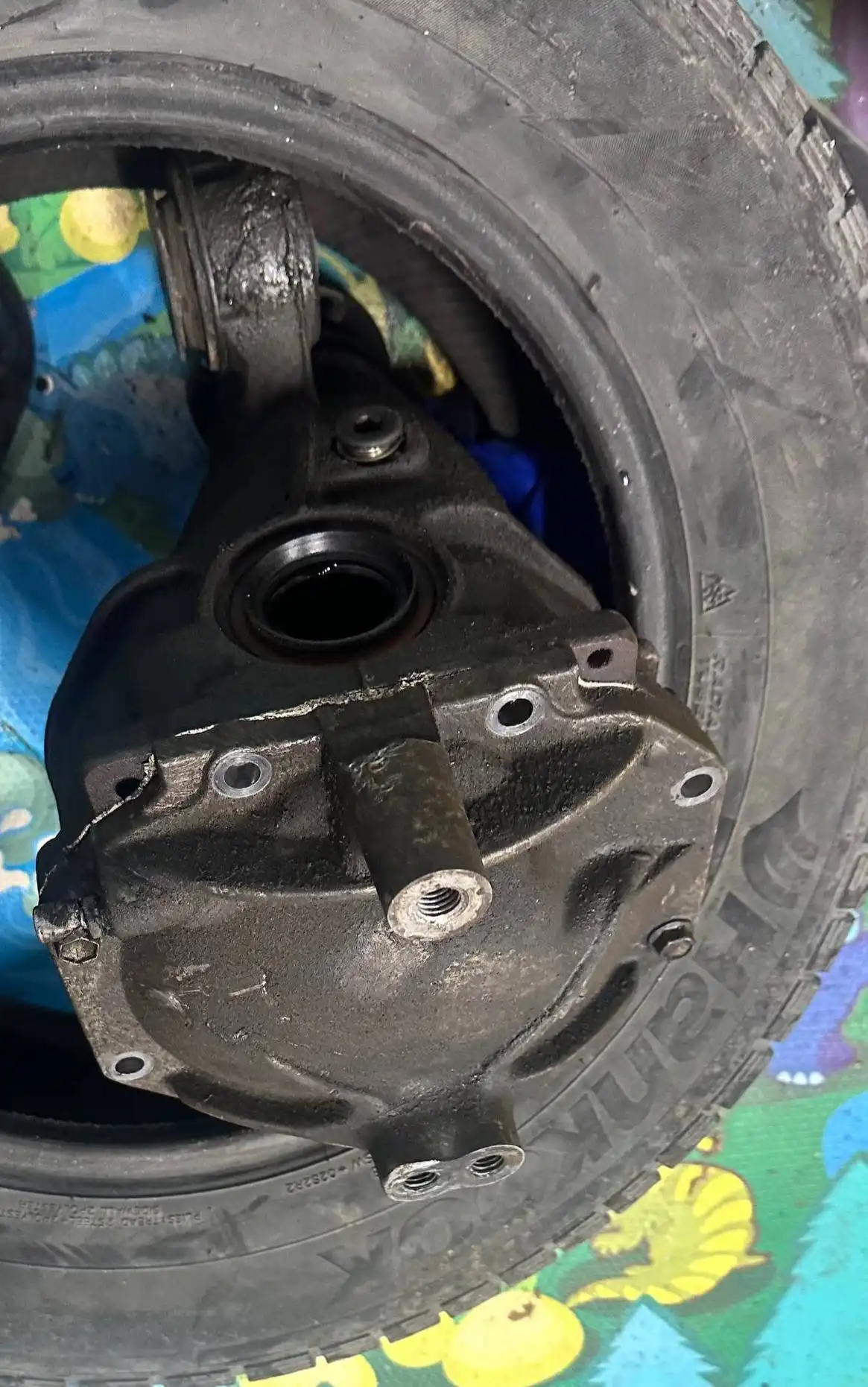 Продам корпус редуктора 8 дюймов без внутрянки JZX100