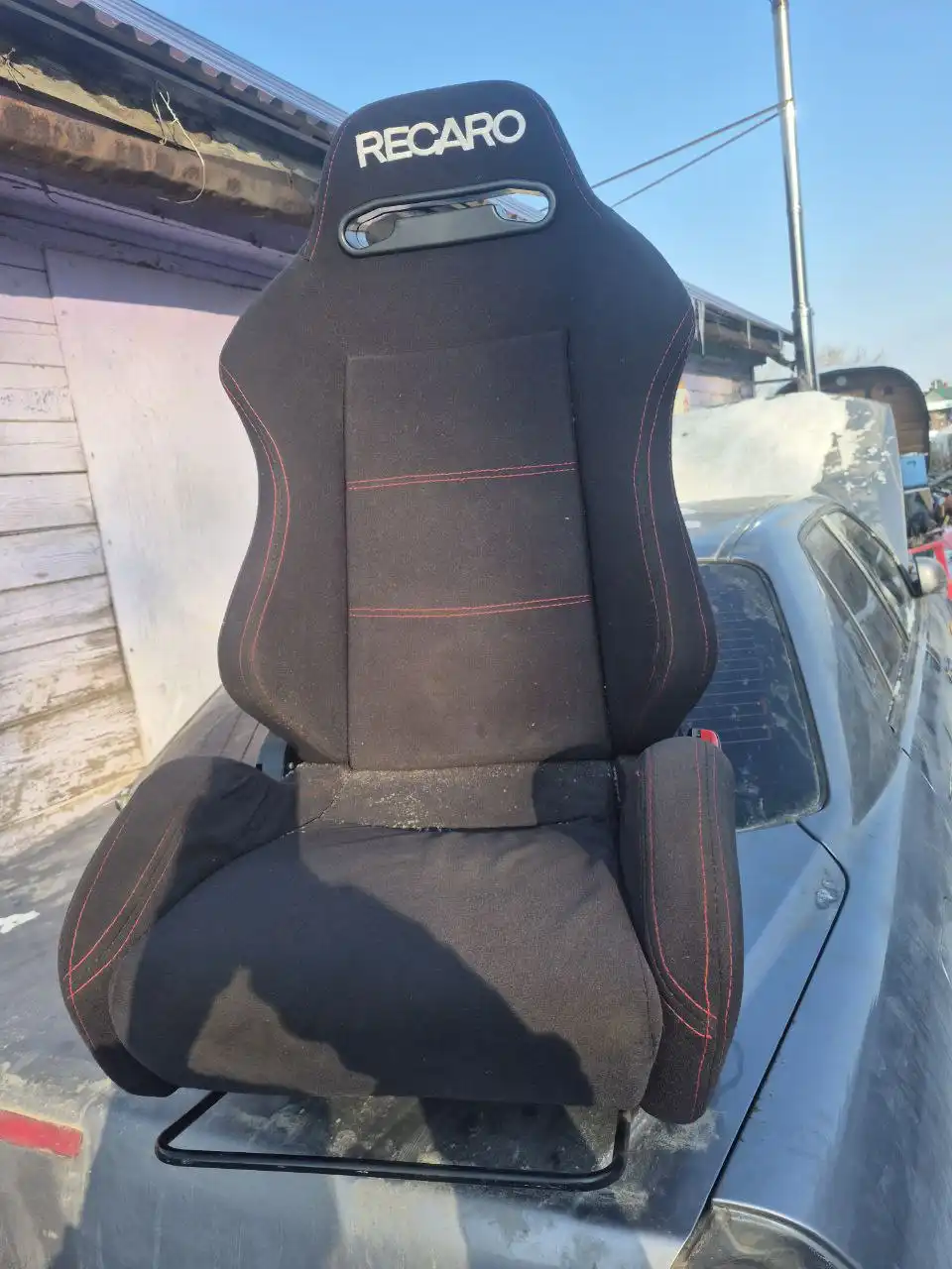 Продам спортивное сиденье с Nissan Skyline R34
