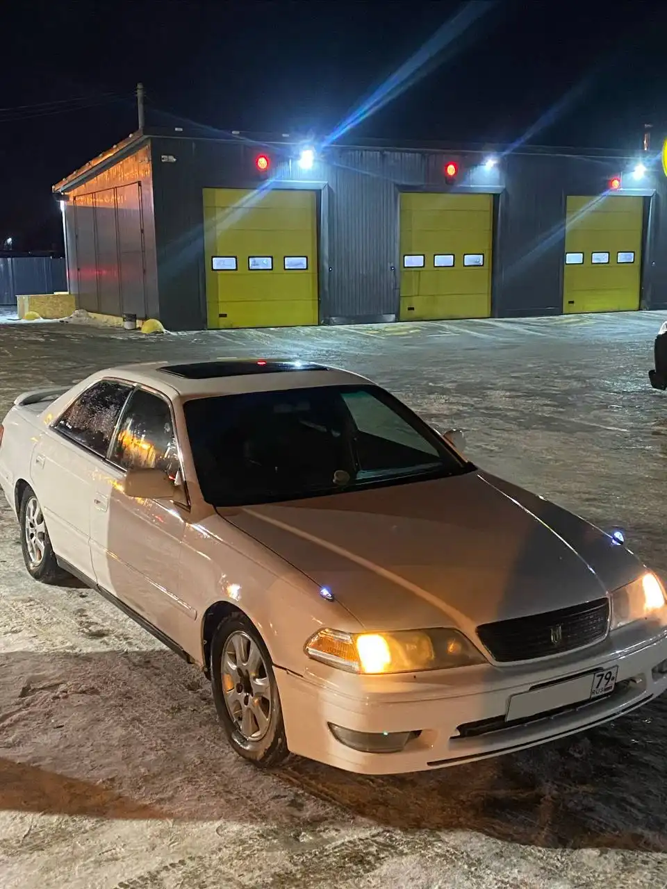 Продам автомобиль 100 марк 2,5 люк