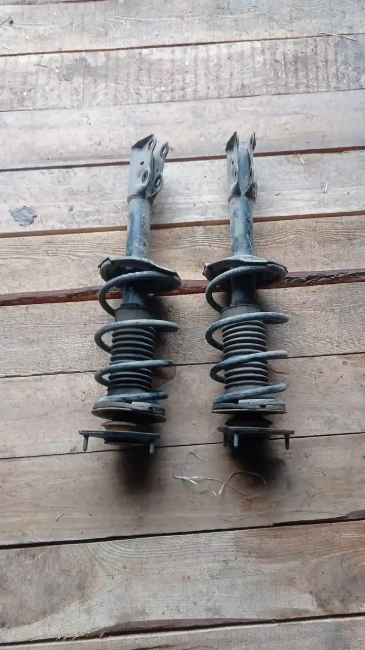 Продажа запчастей на Toyota Probox и Toyota Mark II 90