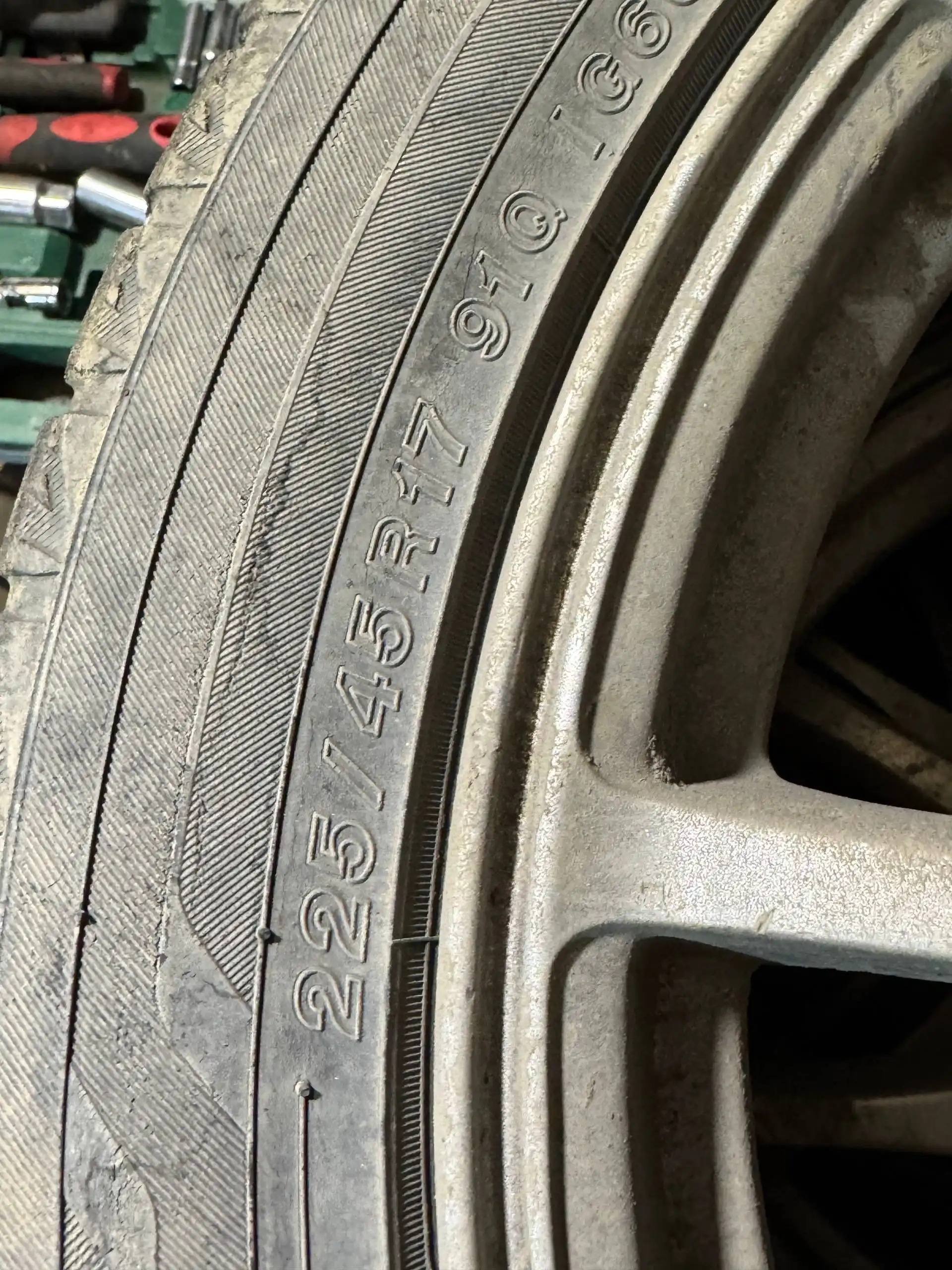 Обмен литых дисков 17 дюймов 5-114 на 5-100