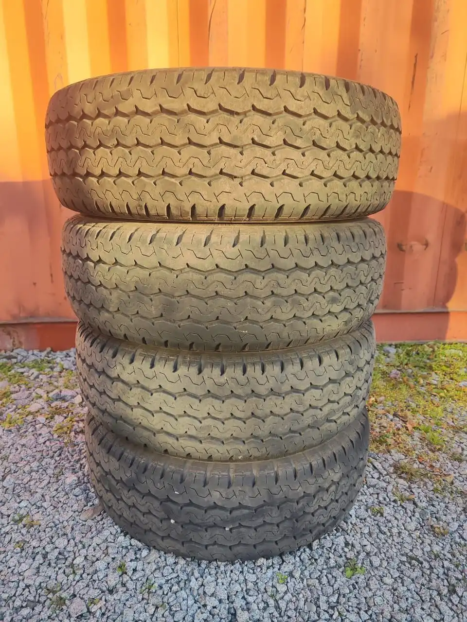 Продажа шин 215/70/R15C