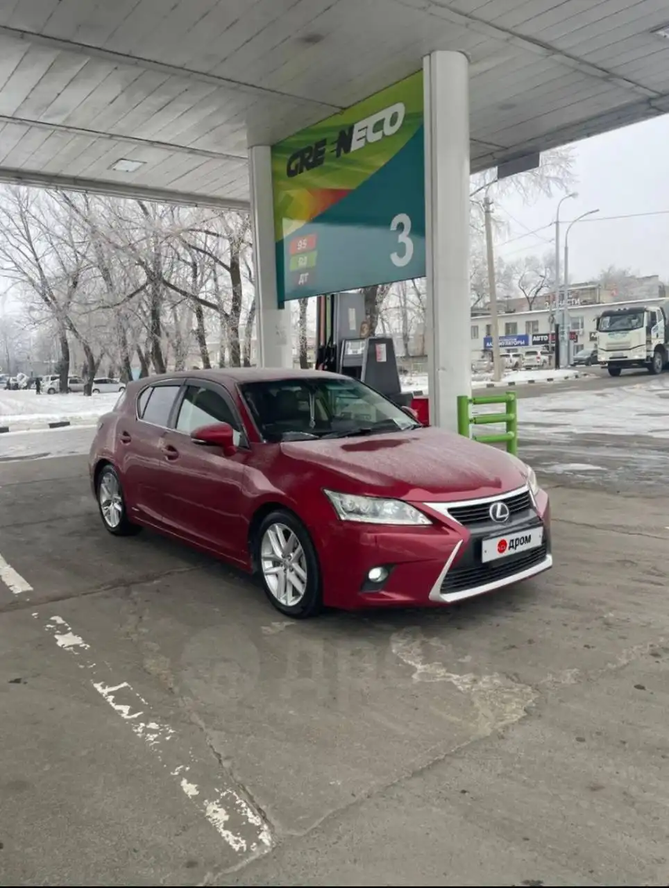 Продам автомобиль Toyota Camry рестайлинг 2014 года
