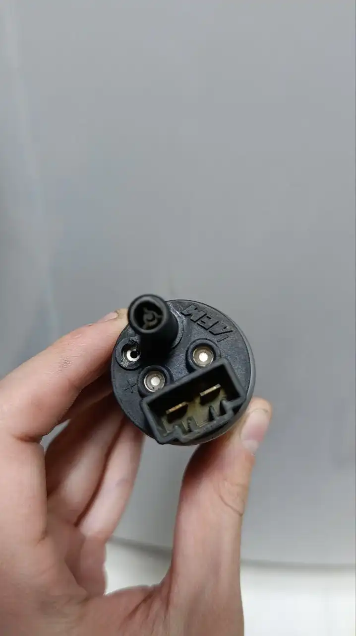 Продам бензонасос AEM 320 (реплика)