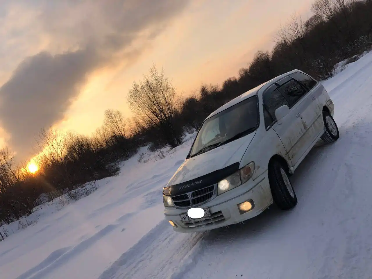 Продам или обменяю Nissan Presage 2001 года