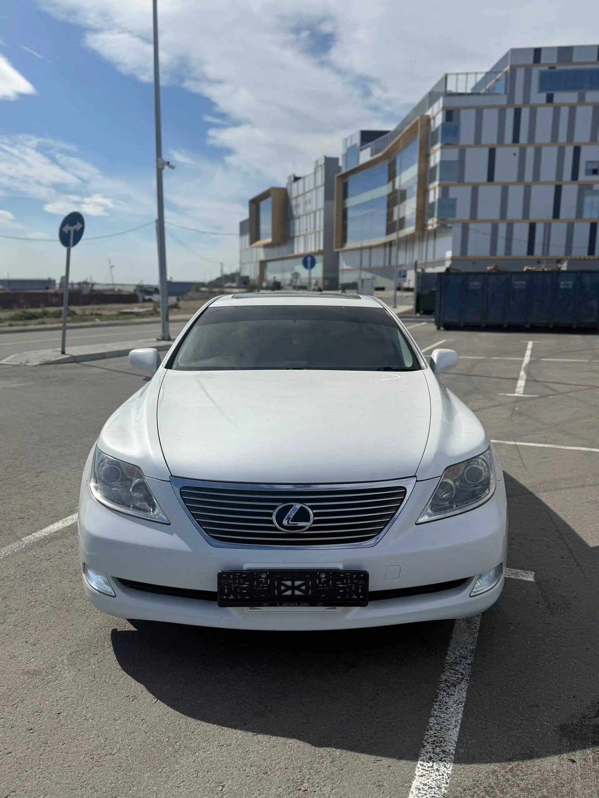 Продажа автомобиля Лс460 ино учет