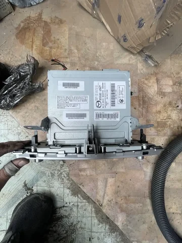 Продам магнитолу с Мазды - Запчасти в Хабаровск