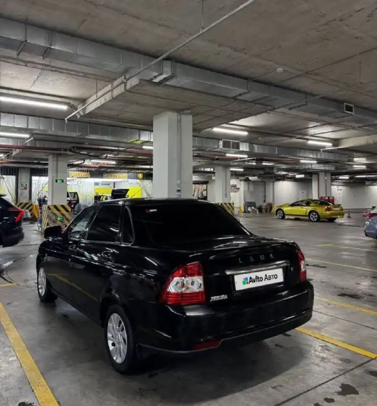 Продажа автомобиля Lada Priora 2017 года