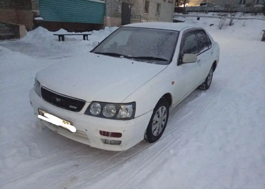 Продажа автомобиля Toyota Blubird 1996 года