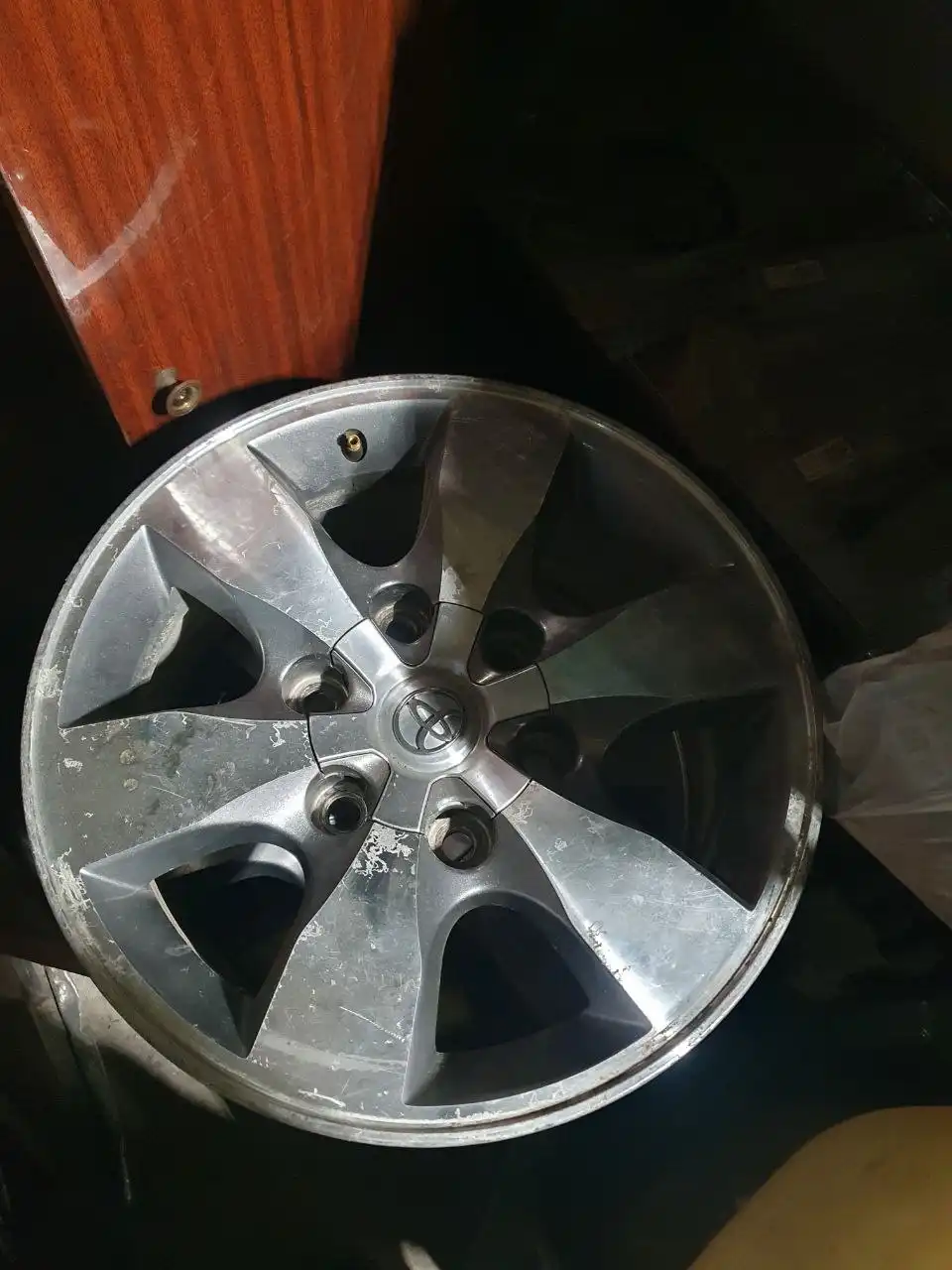 Продажа дисков R16