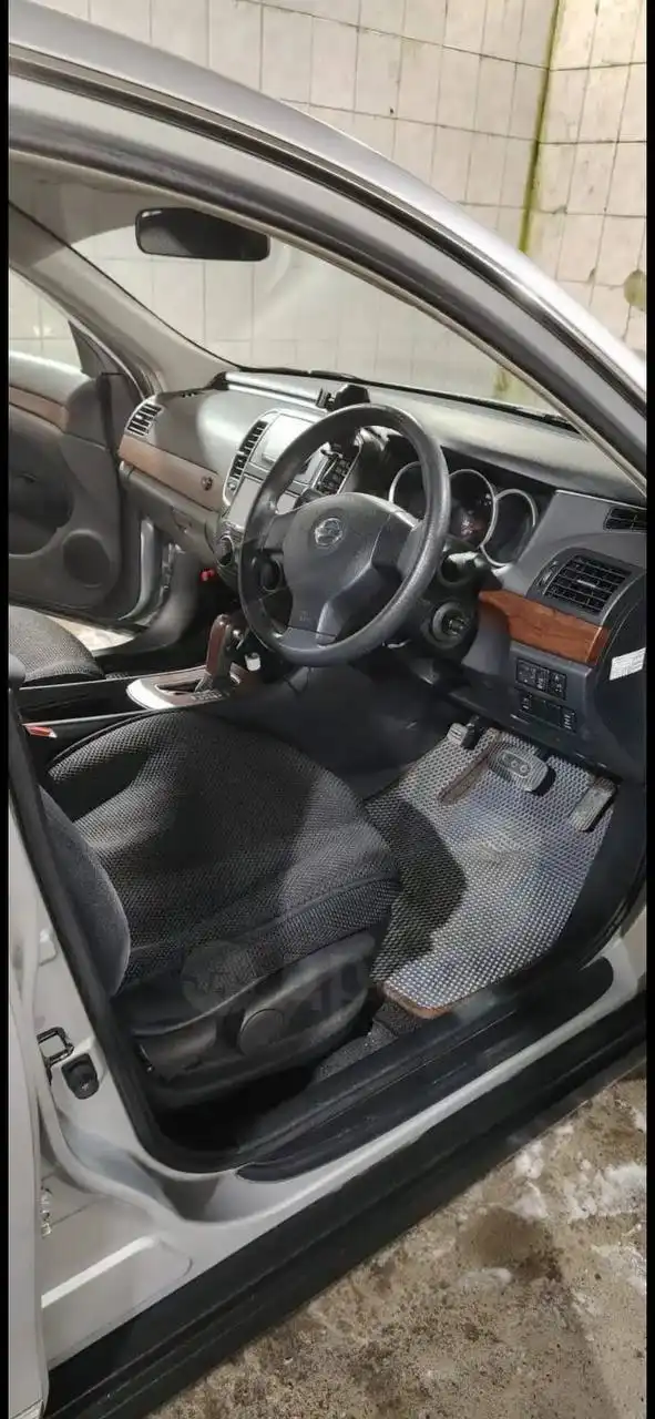Продажа Nissan Bluebird Sylphy 2011 года