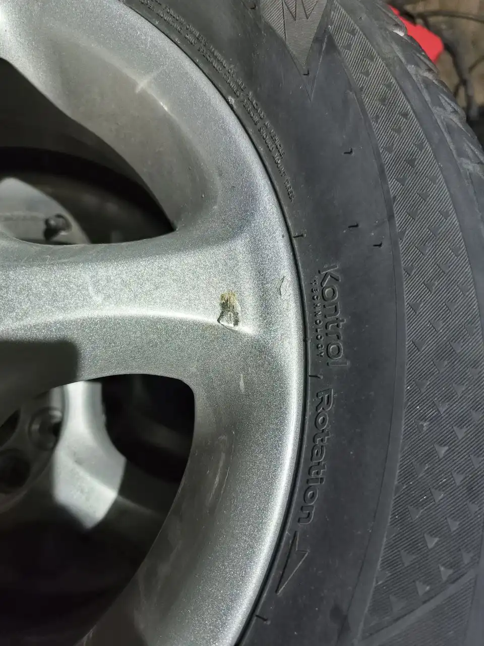 Продажа дисков R15 114x4/5 универсалка с резиной 2018 года - Запчасти (Авто) в Хабаровск