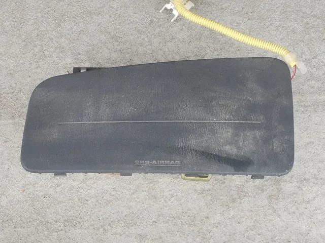 Подушка безопасности пассажира JZX100 TourerV 1JZ-GTE - Автозапчасти в Владивосток