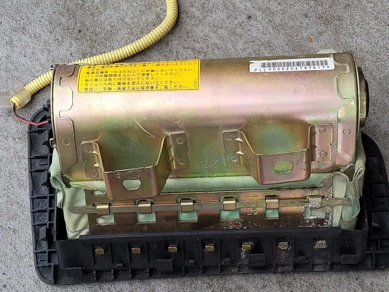 Подушка безопасности пассажира JZX100 TourerV 1JZ-GTE - Безопасность (Запчасти) в Владивосток