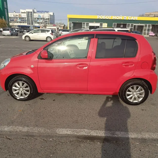 Продам автомобиль с одним хозяином - Автомагнитолы в Хабаровск