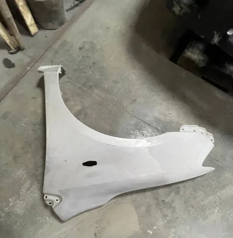 Продам крыло от Toyota Axio левое переднее - Автомобильные аксессуары в Хабаровск