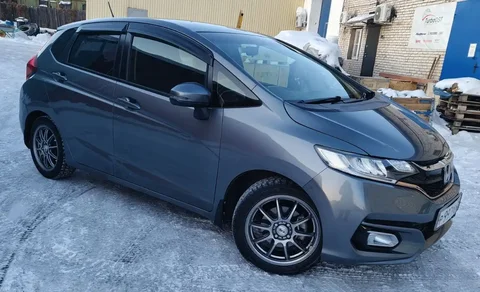 Продажа Honda Fit 2017 года, 2 рестайлинг - Квадроциклы в Хабаровск