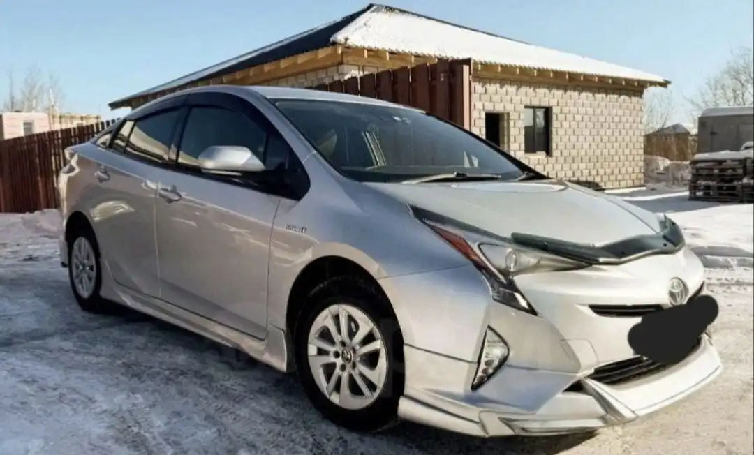 Продажа Toyota Prius 2016 года - Авто в Хабаровск