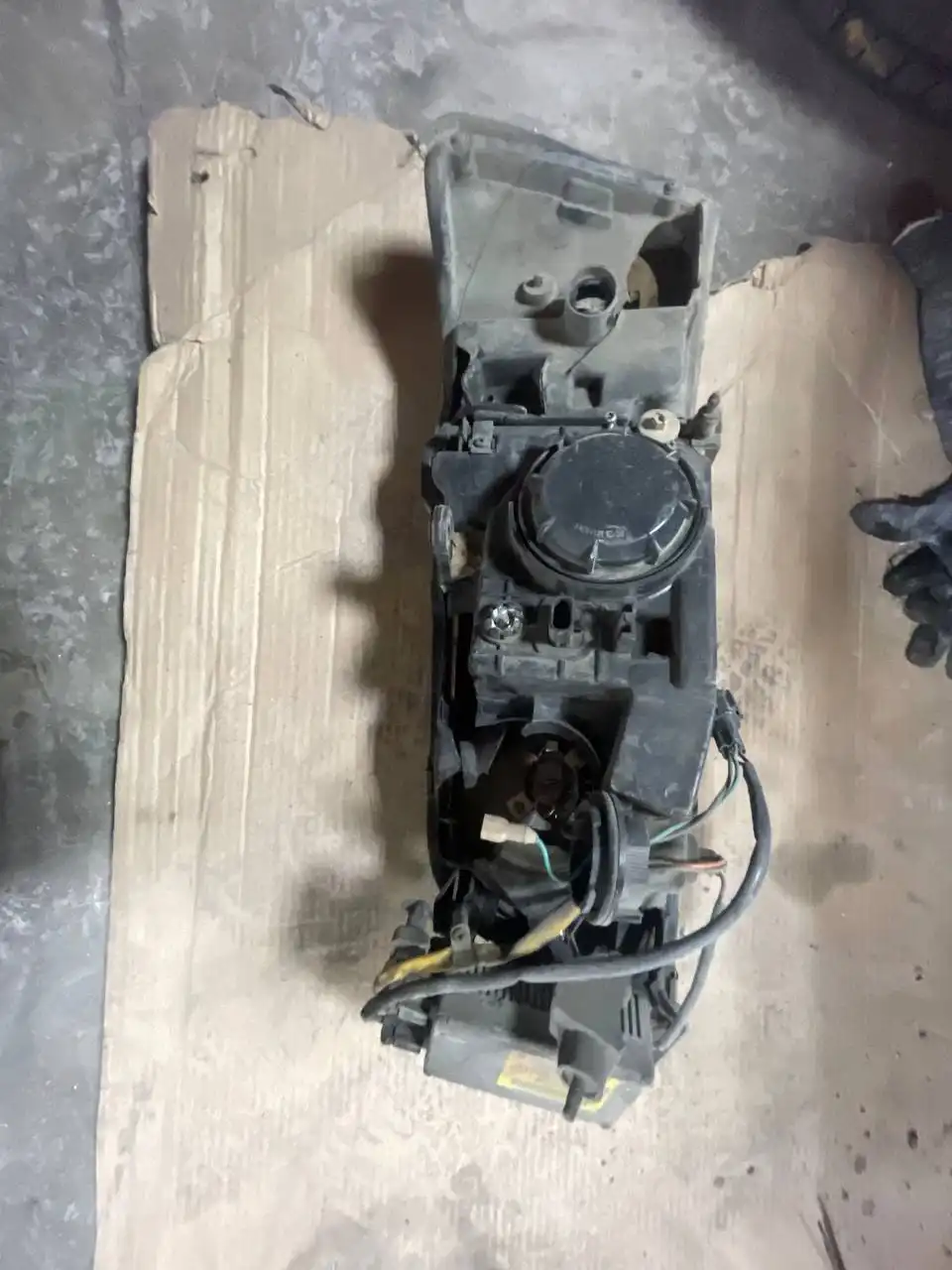 Фары ксенон на блюаборд - Запчасти (Авто) в Хабаровск