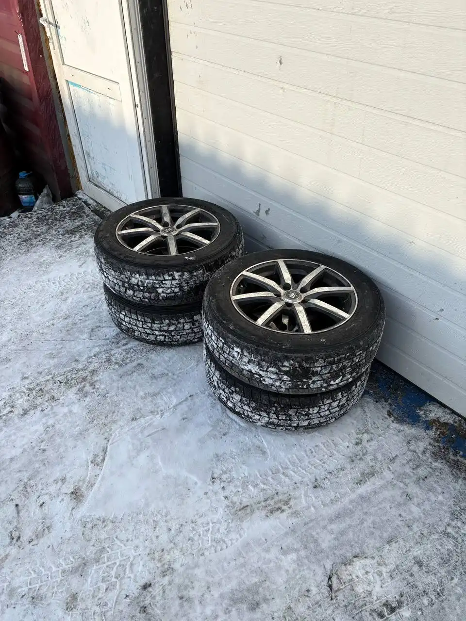 Зимние диски 5х114.3 R17 - Диски (Запчасти) в Хабаровск