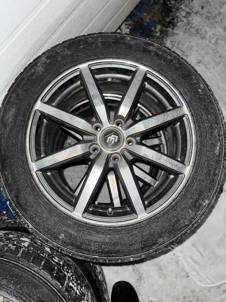 Зимние диски 5х114.3 R17 - Диски (Запчасти) в Хабаровск