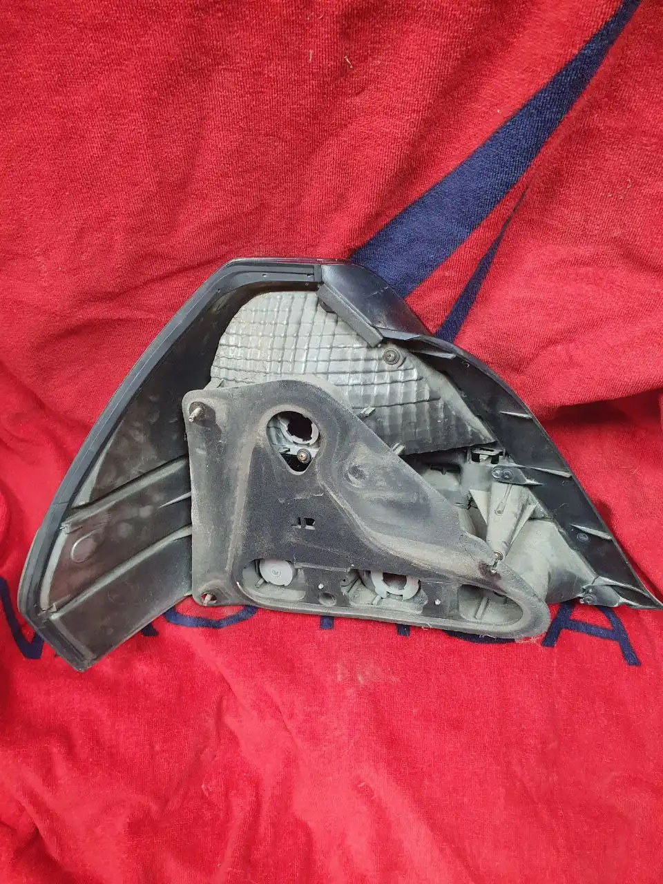 Продажа фар стопов с ксеноном и блоками - Осветительные приборы (Запчасти) в Хабаровск