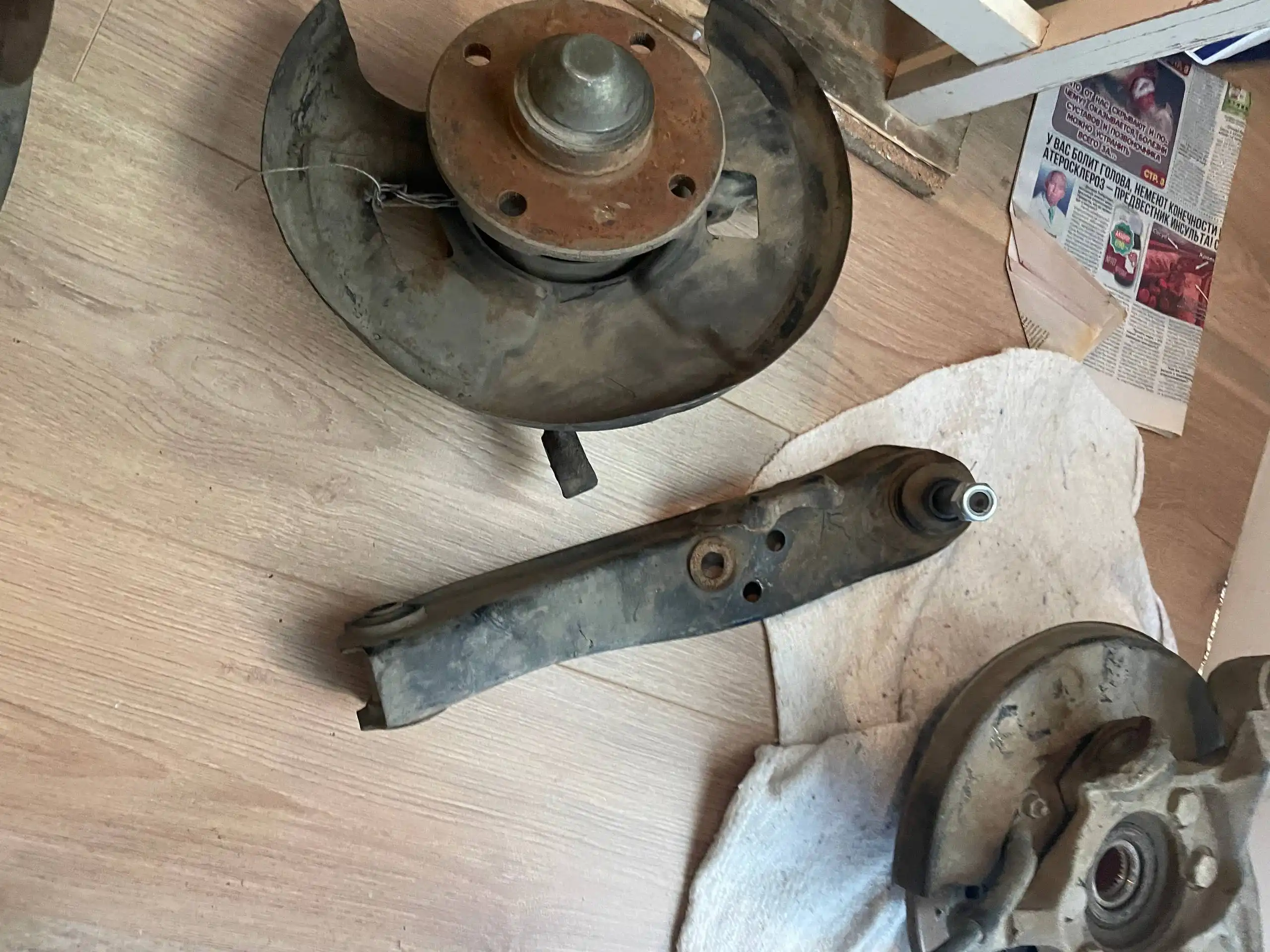 Комплект рычагов ступиц и поворотных кулаков для Nissan Laurel/Cefiro - Подвеска и рулевое управление (Запчасти) в Хабаровск