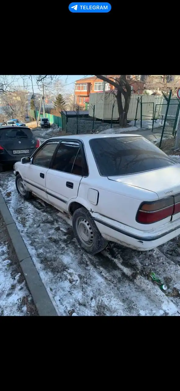 Продажа Toyota Corolla 1990 года - Авто в Владивосток
