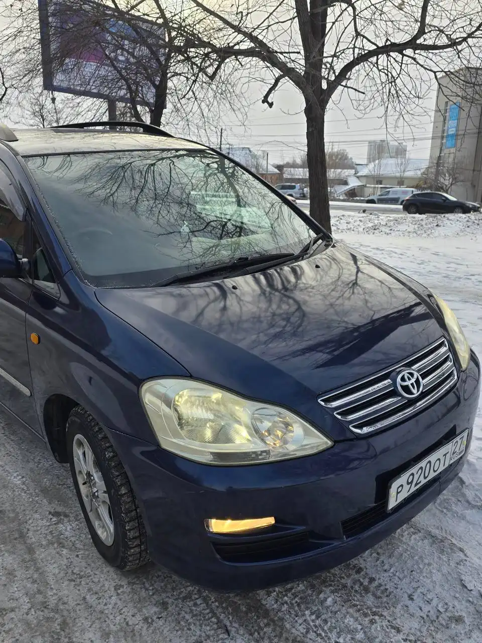 Toyota Ipsum, 2ое поколение, 2001г., минивэн, 8 мест - Авто в Хабаровск