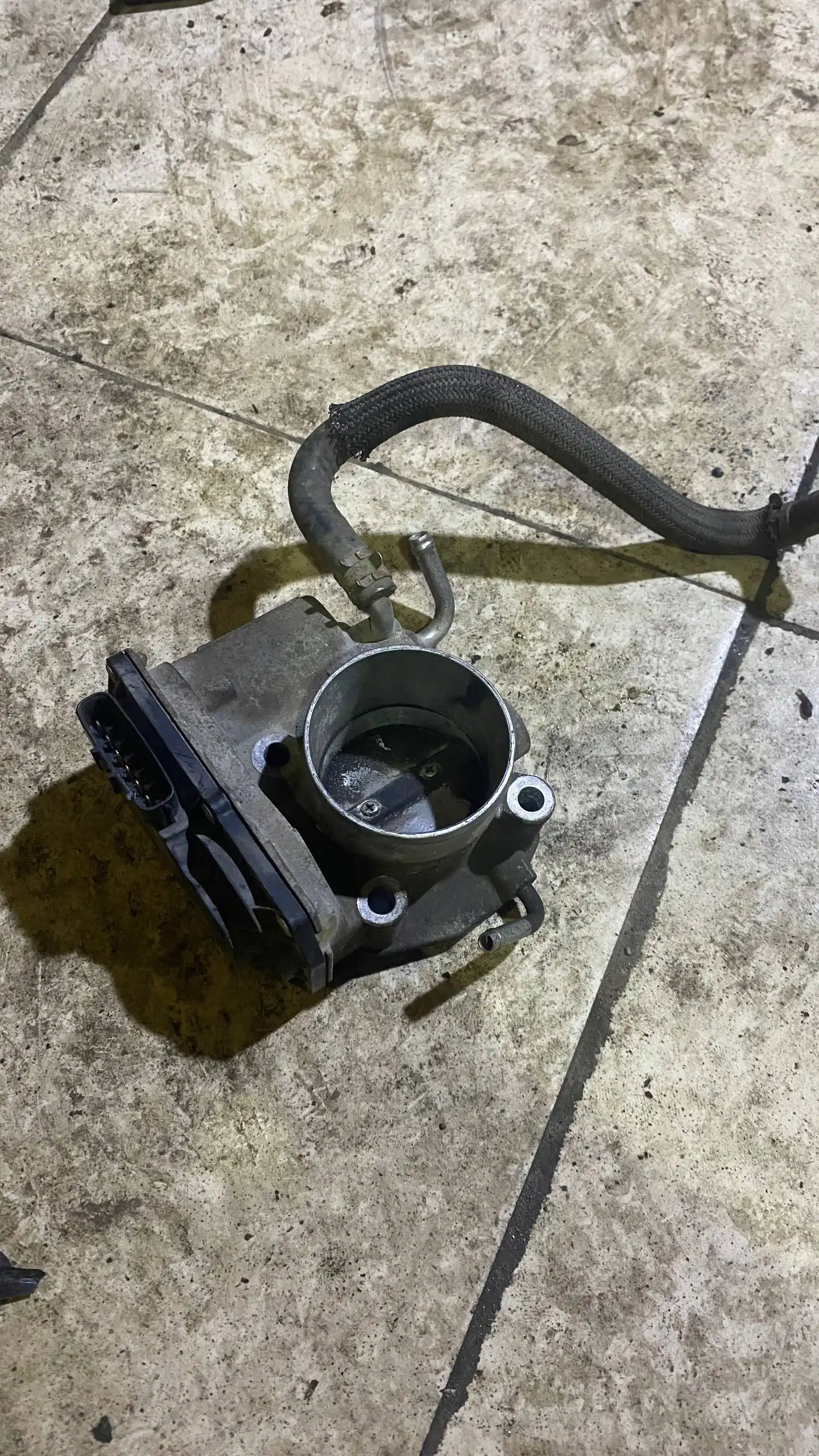 Продажа автозапчастей для 2AZ и 2SZ - Автозапчасти (Запчасти) в Хабаровск