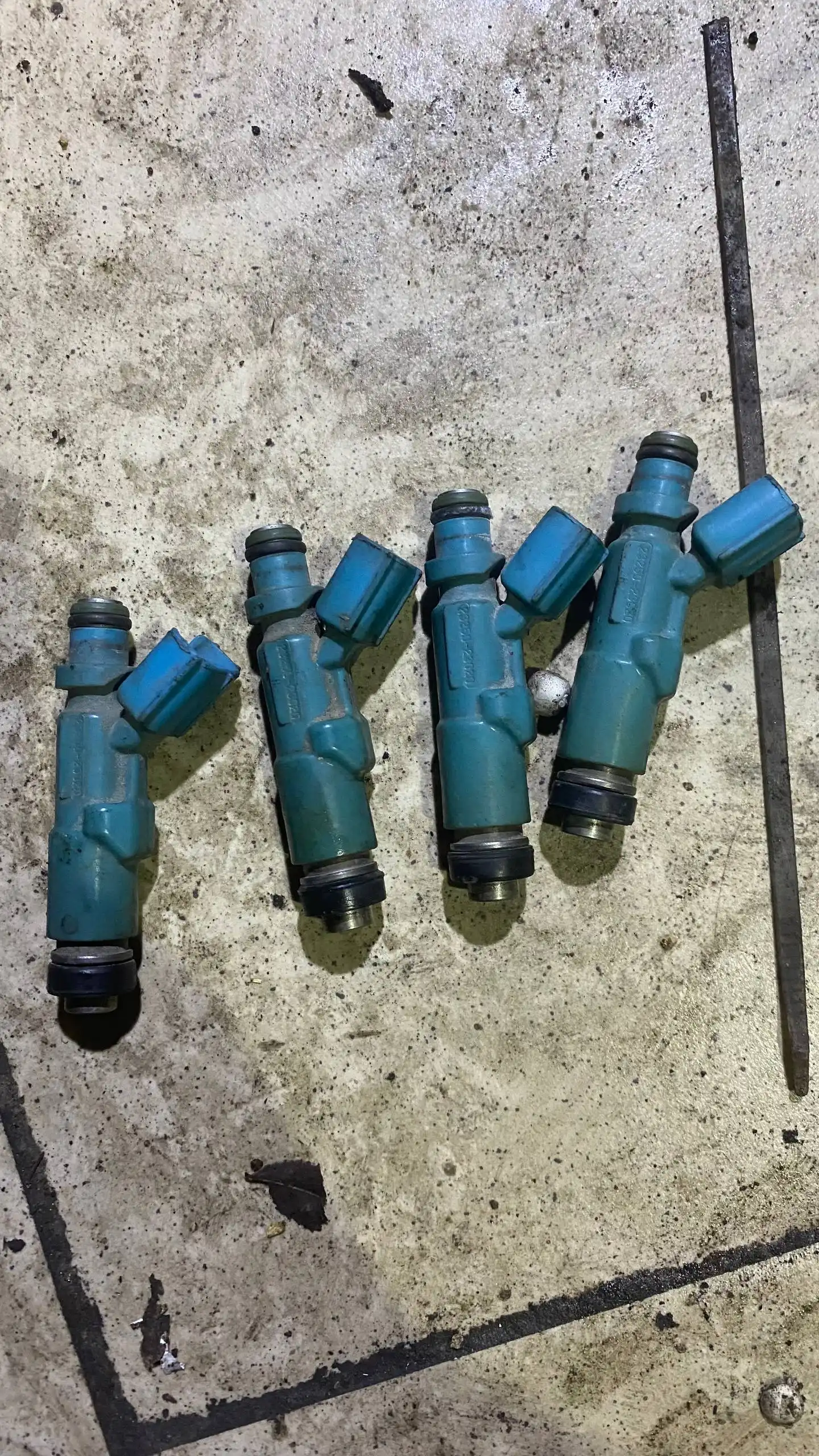 Продажа автозапчастей для 2AZ и 2SZ - Автозапчасти (Запчасти) в Хабаровск